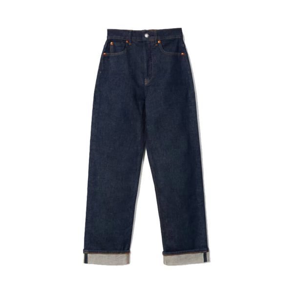 The Oversized Alpaca Crew